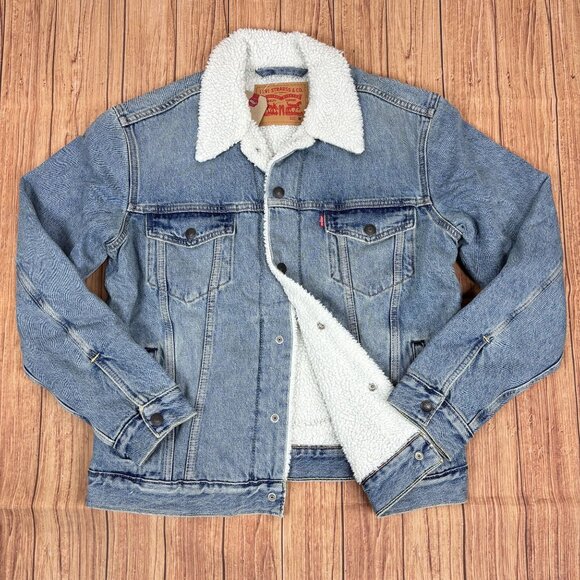 Levis Mens Sherpa Lined Denim Jacket Size  Medium - Picture 1 of 8